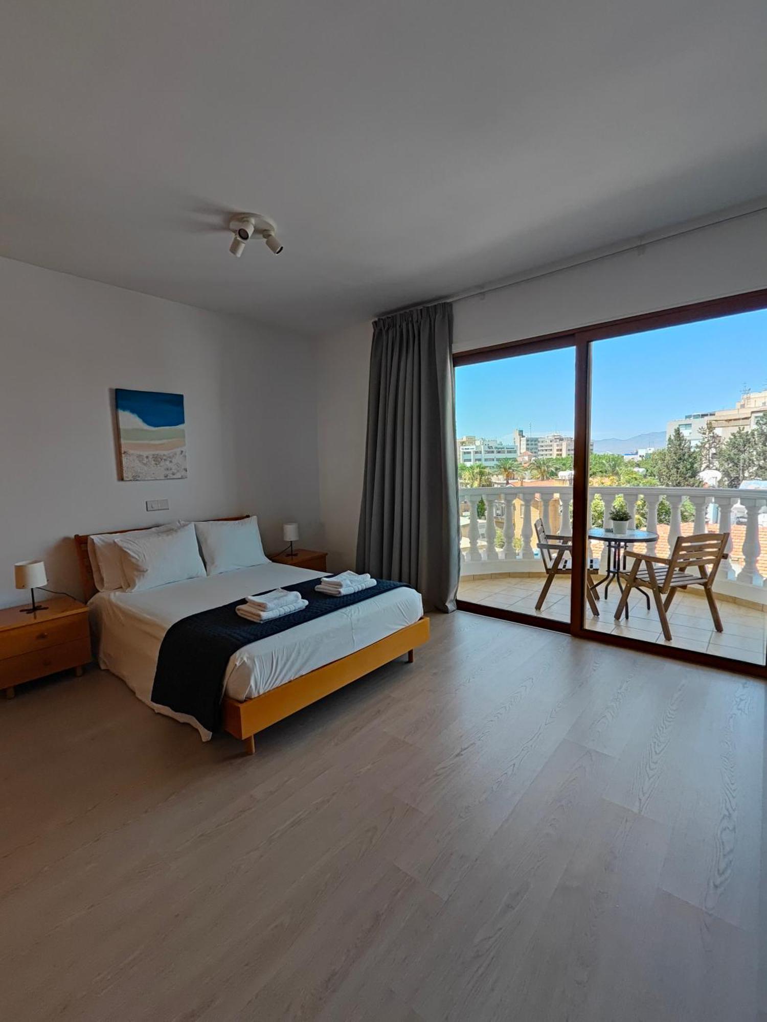 Ευ Ζην Central / Ev Zen Central Nikosia Exterior foto